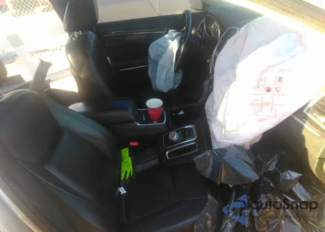 2016 Chrysler 300 Limited from USA, damaged, VIN 2C3CCAAG2GH194580